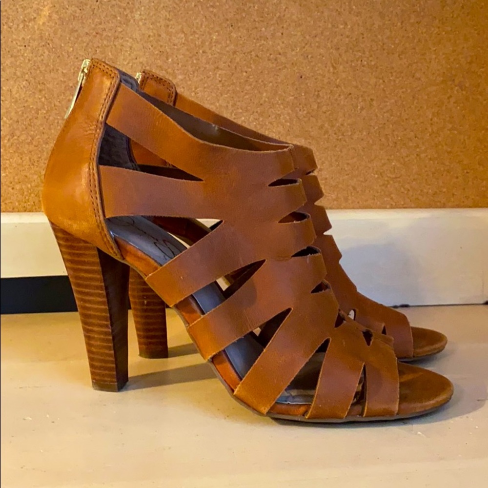 Jessica Simpson Chestnut Brown Booties Size 7